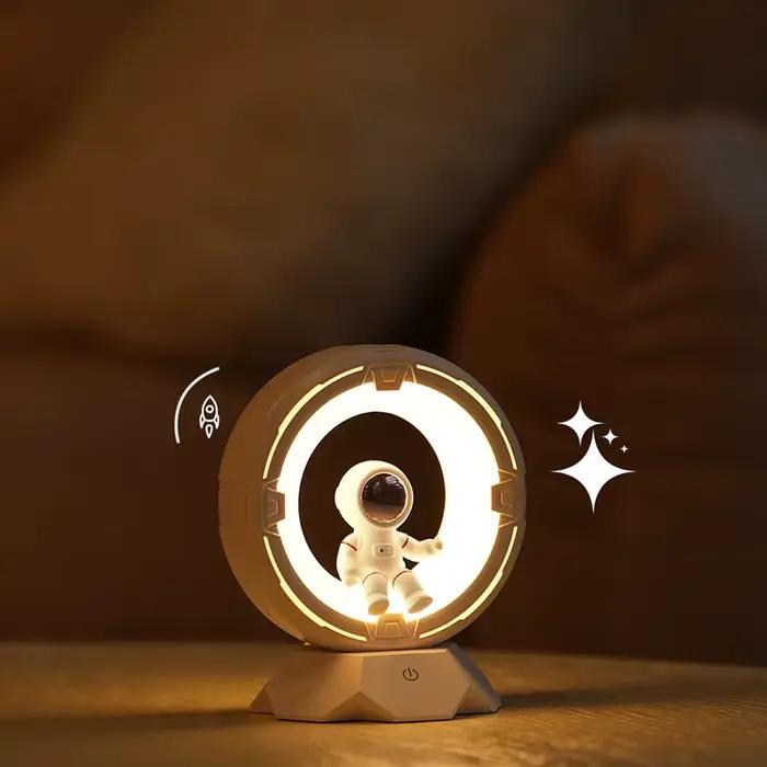 Lampe de table LED Astronaute rechargeable, lampe de bureau à intensité variable tactile pour la mai