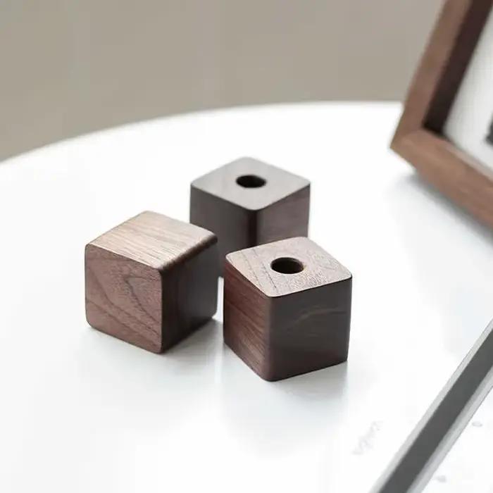 Porte-stylo créatif en bois
