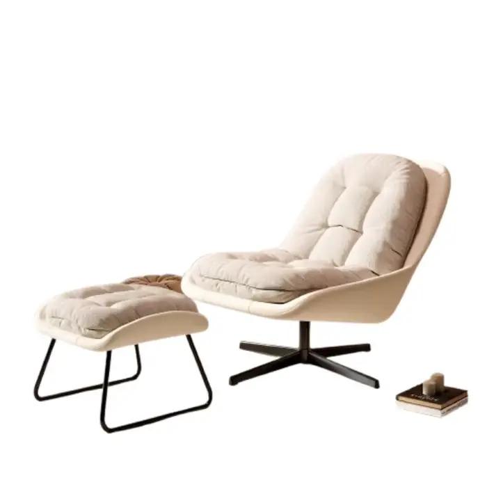 Chaise de salon moderne en fourrure minimaliste pour relaxation et décoration intemporelle occasions spéciales