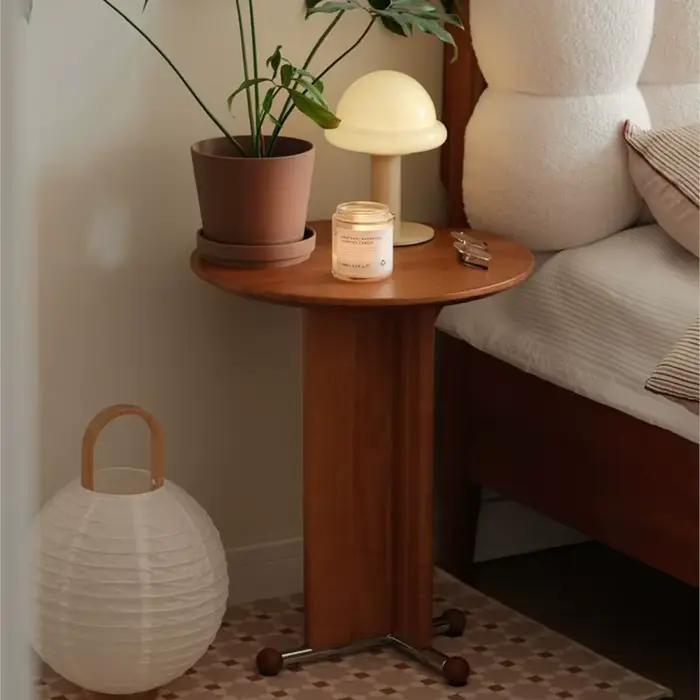 MOMO – petite table basse rétro en bois massif de noyer