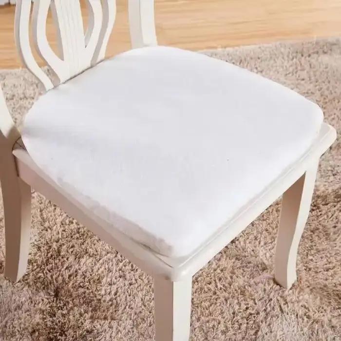 Beau coussin de siège antidérapant avec mousse à mémoire de forme pour chaise de salle à manger
