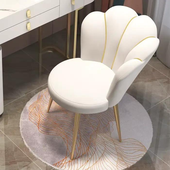 Meubles nordiques, chaise de salon