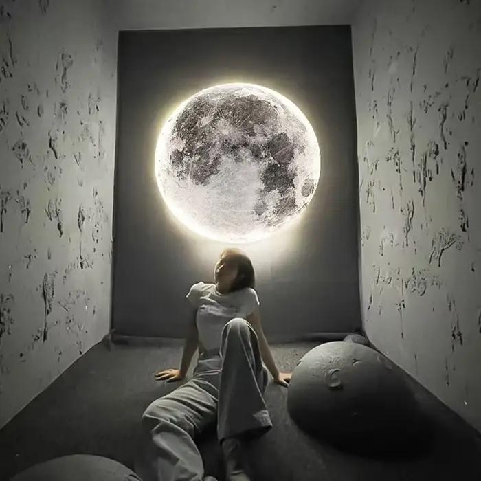 Applique murale LED moderne et minimaliste en forme de lune