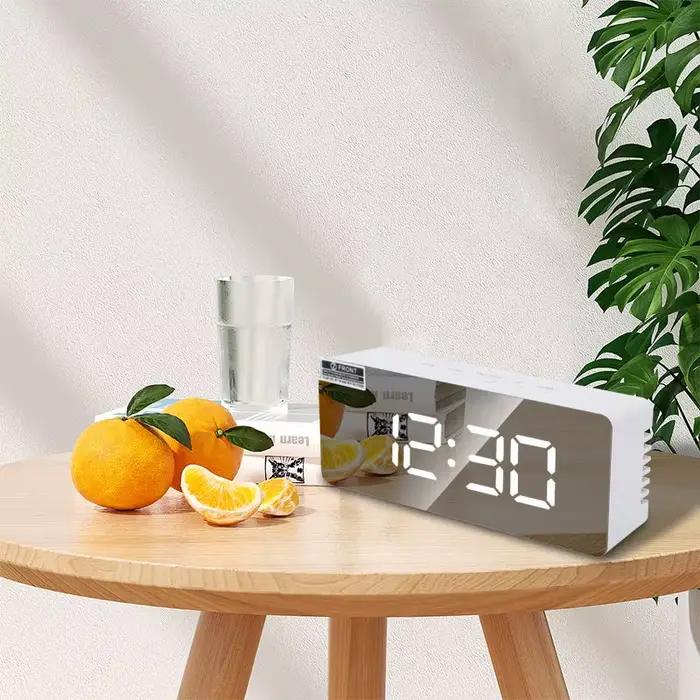Horloge de bureau électronique