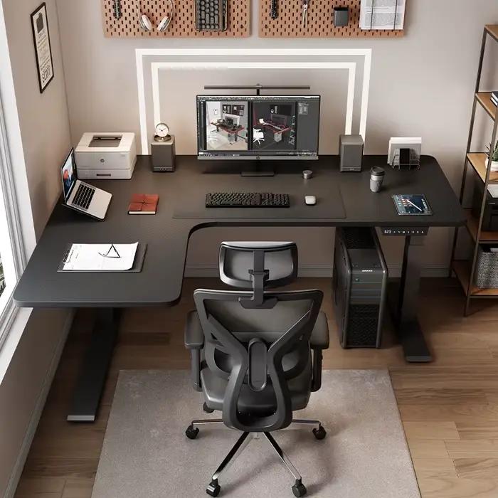 Table d'ordinateur d'angle