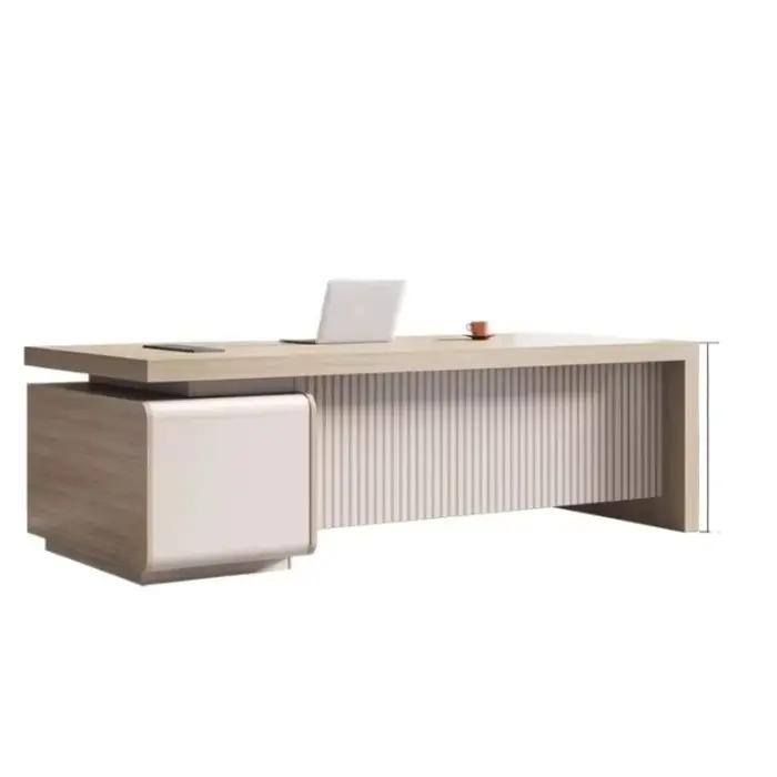 Bureau au sol européen moderne