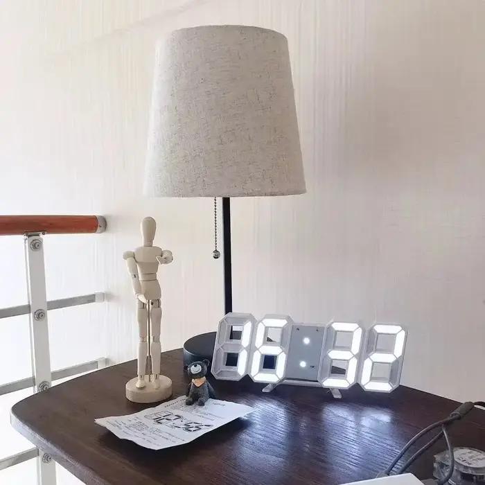 Horloge murale numérique montres de bureau alarme électronique décoration de maison moderne pour décor de chambre intérieur Led horloges de Table salon