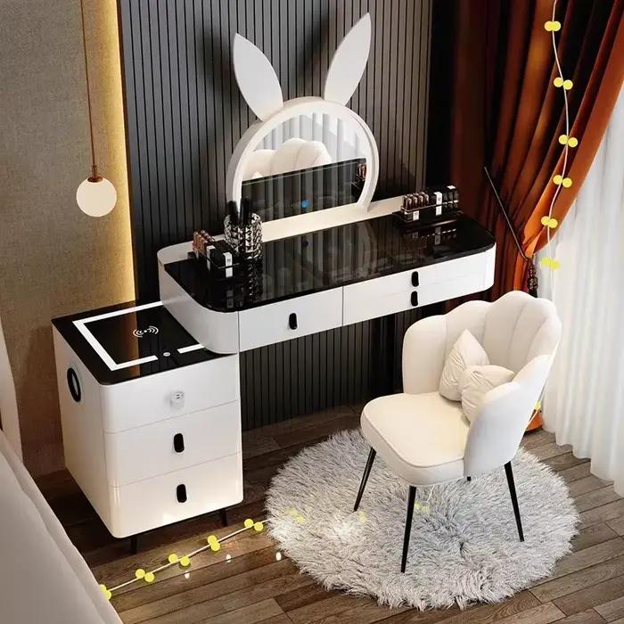 Table de toilette européenne de luxe avec rangement pour chambre à coucher, chaise de bureau et coiffeuse – Mobilier tendance