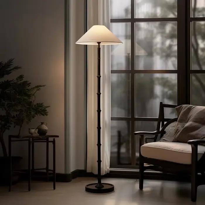 Lampe sur pied vintage style Wabi-Sabi
