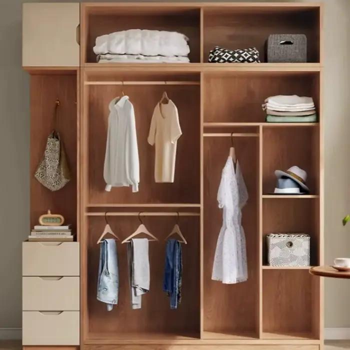 Armoire avec portes coulissantes
