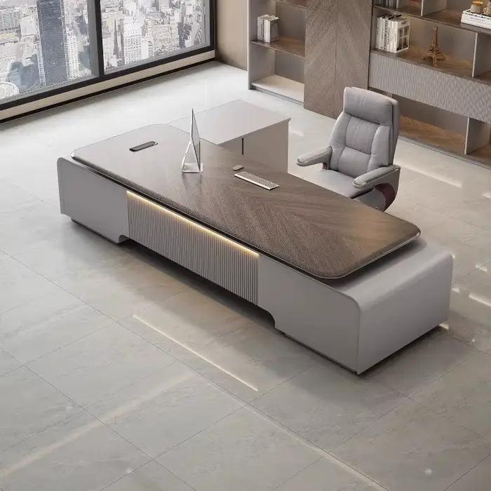Bureau minimaliste de luxe pour femmes
