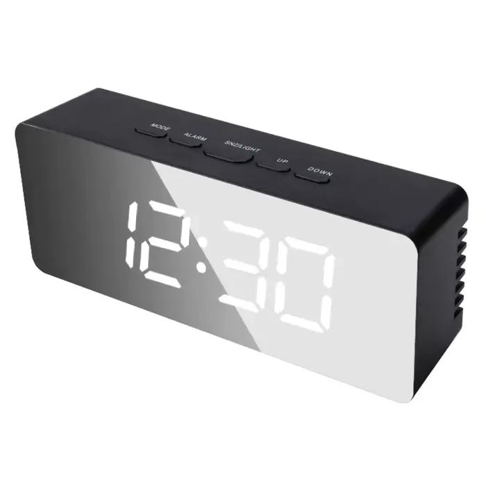 Horloge de bureau électronique
