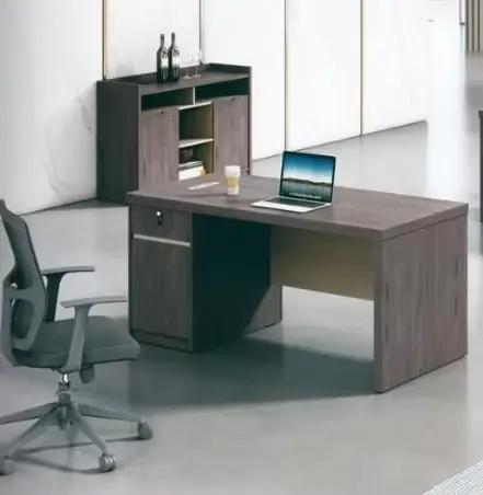 Designs modernes Dernière bureau Table de poste de travail Ceo boss High Tech Executive Mdf