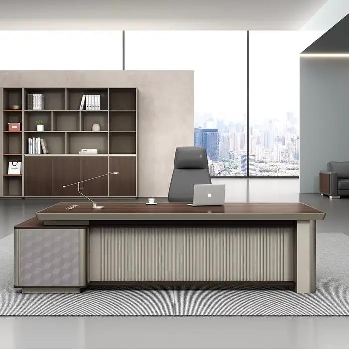 Bureau de luxe léger, bureau de patron et ensemble de chaises