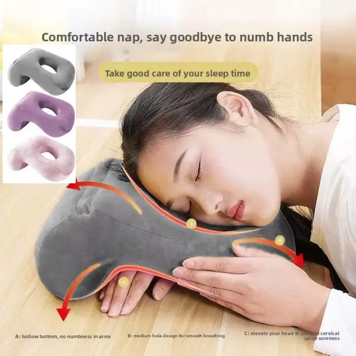 Oreiller de sieste relaxant pour le bureau