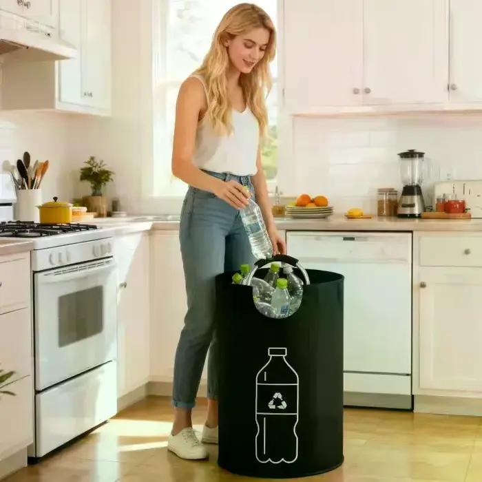 Panier de rangement pliable robuste avec poignée en aluminium, idéal pour la collecte de grandes bouteilles vides