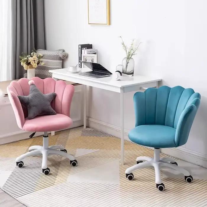 Chaise d'ordinateur pivotante réglable en hauteur avec dossier, confortable, idéale pour les étudiants, les dortoirs, les chambres et l'usage domestique.