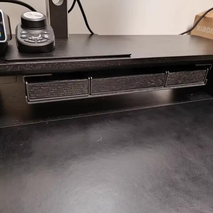 Ensemble d'organisateurs de bureau modulaires ergonomiques