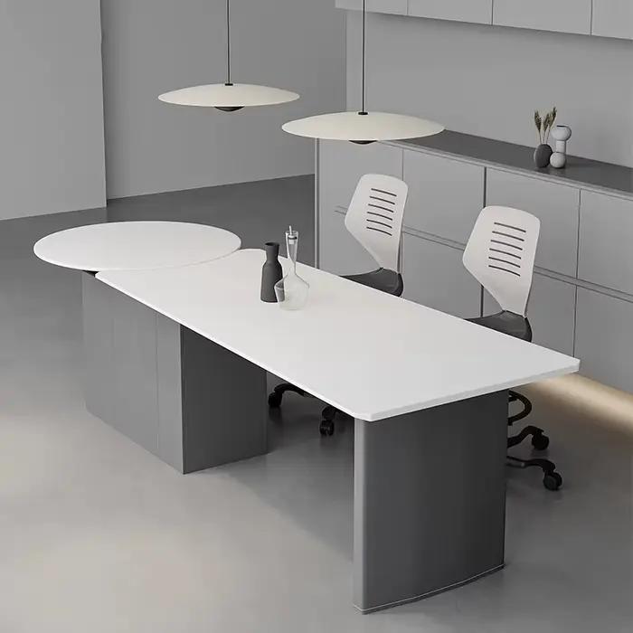 Petite Table de conférence
