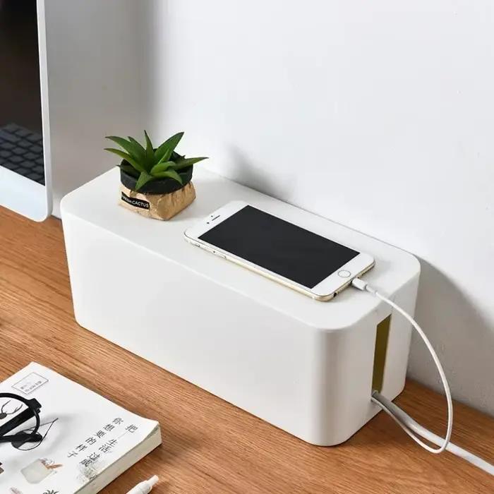 Boîte de rangement de câbles moderne et simple pour un bureau ordonné et sans stress pour la maison et le bureau usage quotidien