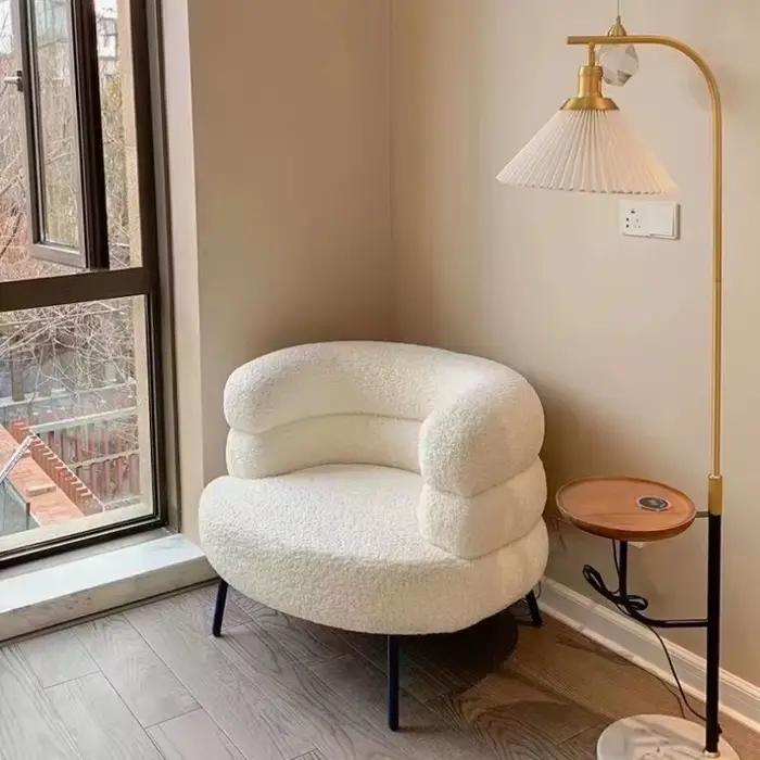 Chaise de salon LIEI en tissu flanelle, minimaliste moderne, élégante pour femmes, usage quotidien et occasions spéciales