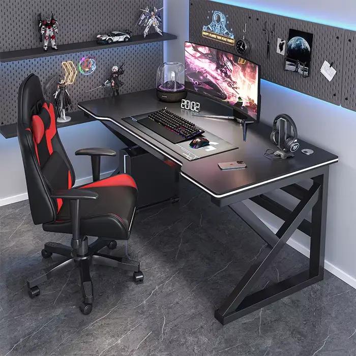 Ordinateur noir bureau