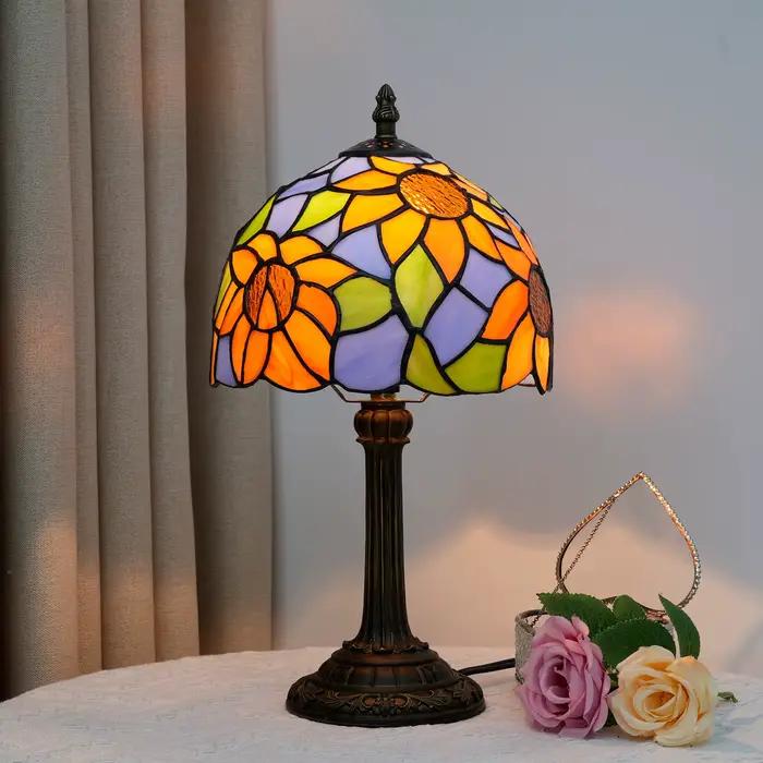 Petite lampe de table style Tiffany