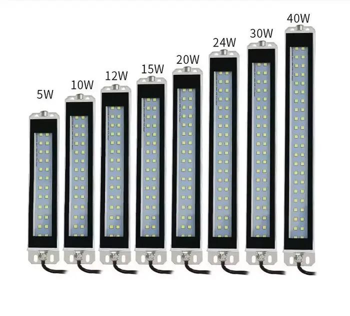 Lampe de travail LED pour atelier