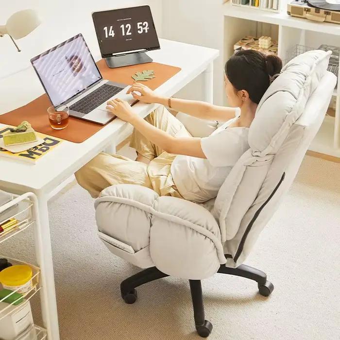 Chaise d'ordinateur à domicile pour s'allonger