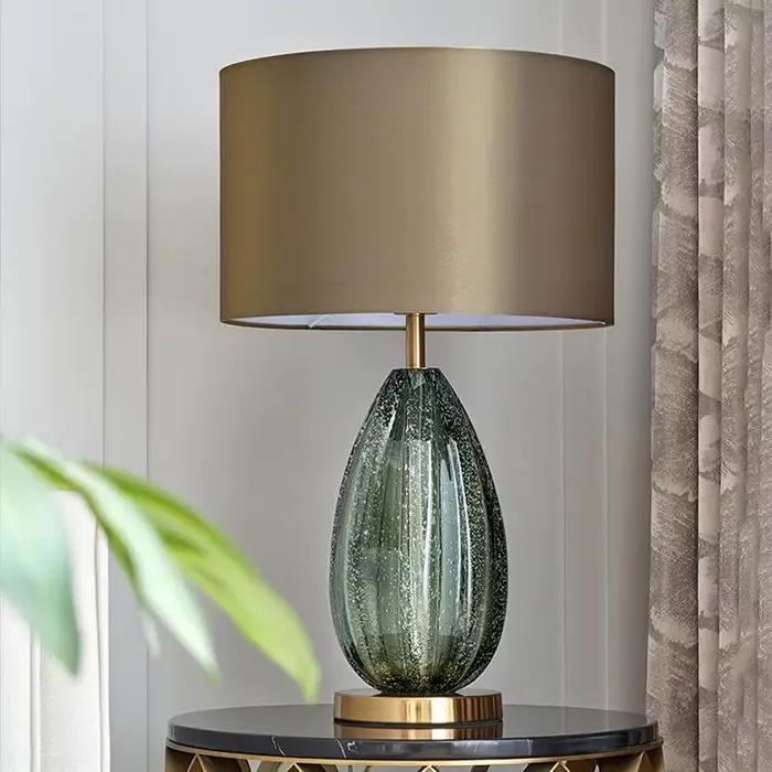 Lampe de Table en verre moderne Style nordique élégant design original lumière LED parfaite pour chambre salon décor à