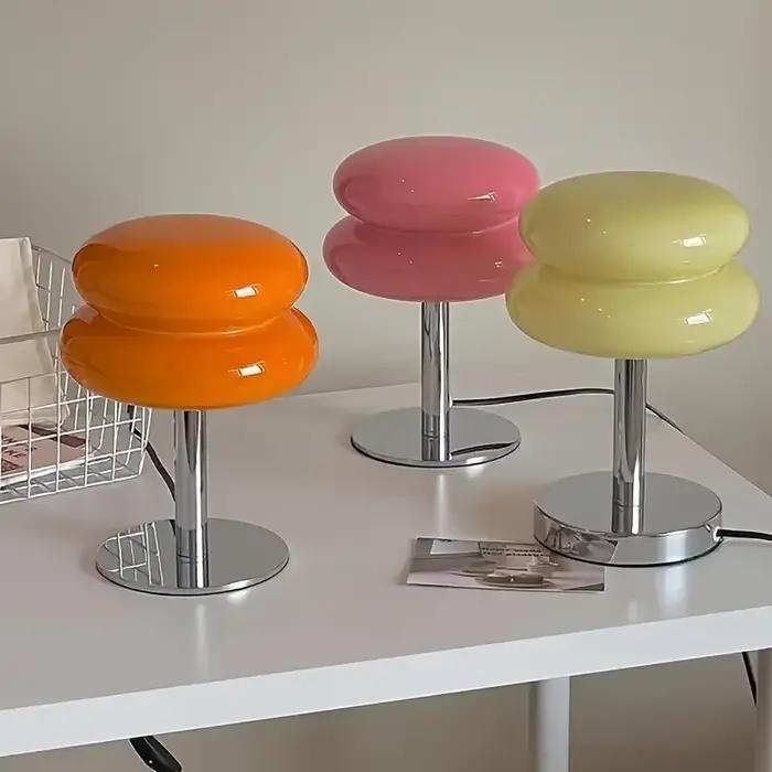Lampe de table LED en frêne de verre