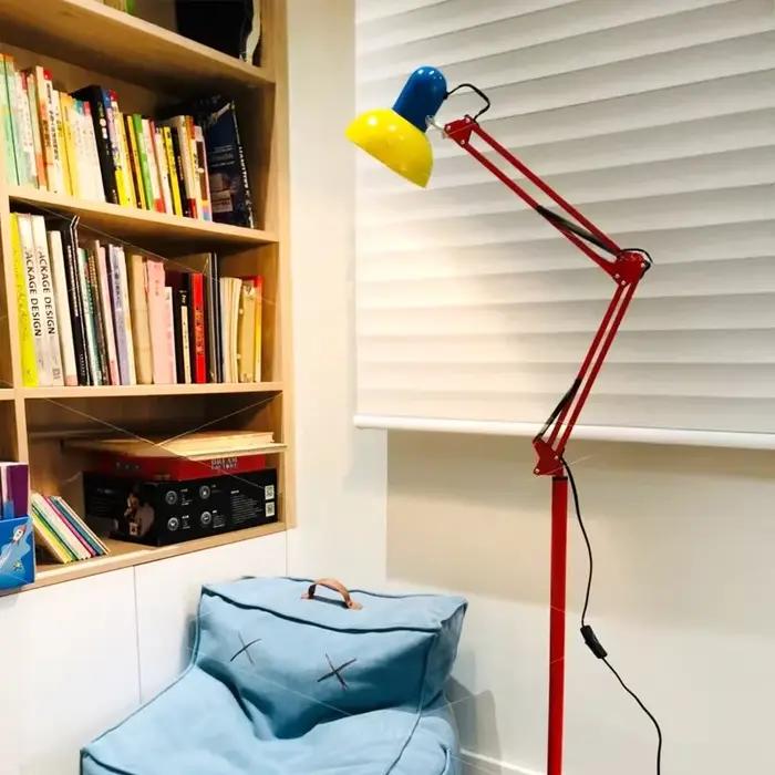 Memphis-Lampe autoportante à bascule design