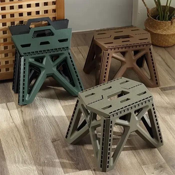 Chaise pliante portable à haute capacité de charge, petit tabouret pliable durable pour l'intérieur, l'extérieur, le camping, la randonnée, la pêche, les barbecues