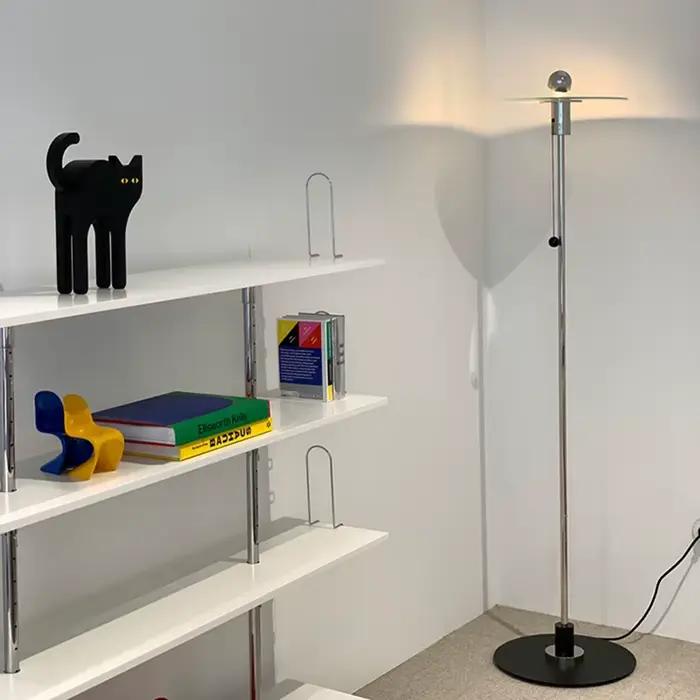 Lampadaire Simple design italien lampe sur pied moderne en argent pour salon chambre décor intérieur