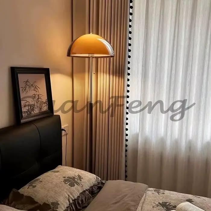 Lampe sur pied de style vintage