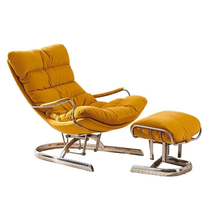 Chaise de salon en bois et métal rembourrée élégante et personnalisable pour adultes occasions spéciales et décoration de maison