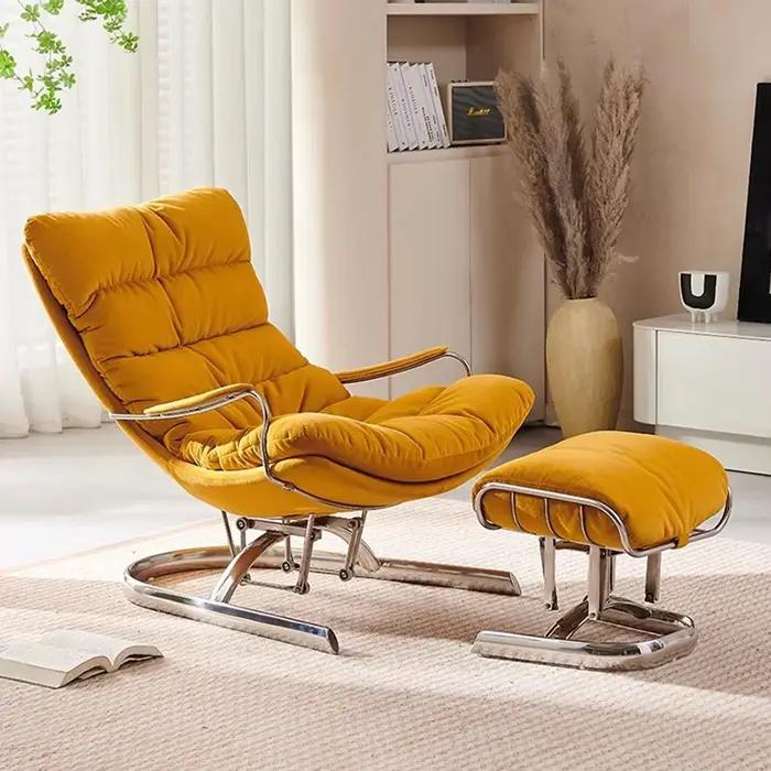 Chaise de salon en bois et métal rembourrée élégante et personnalisable pour adultes occasions spéciales et décoration de maison