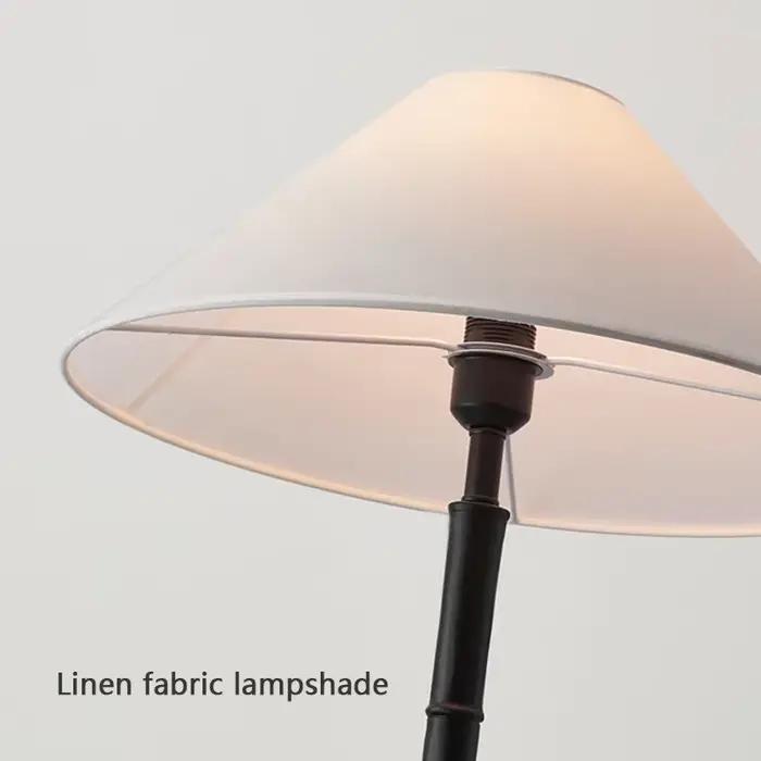 Lampe sur pied vintage style Wabi-Sabi