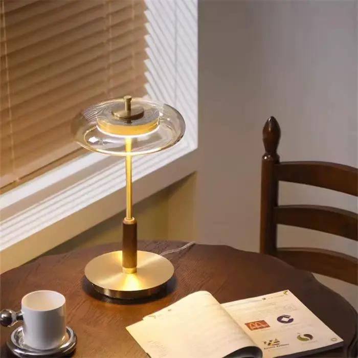 Lampe sur pied vintage en verre doré pour chambre à coucher